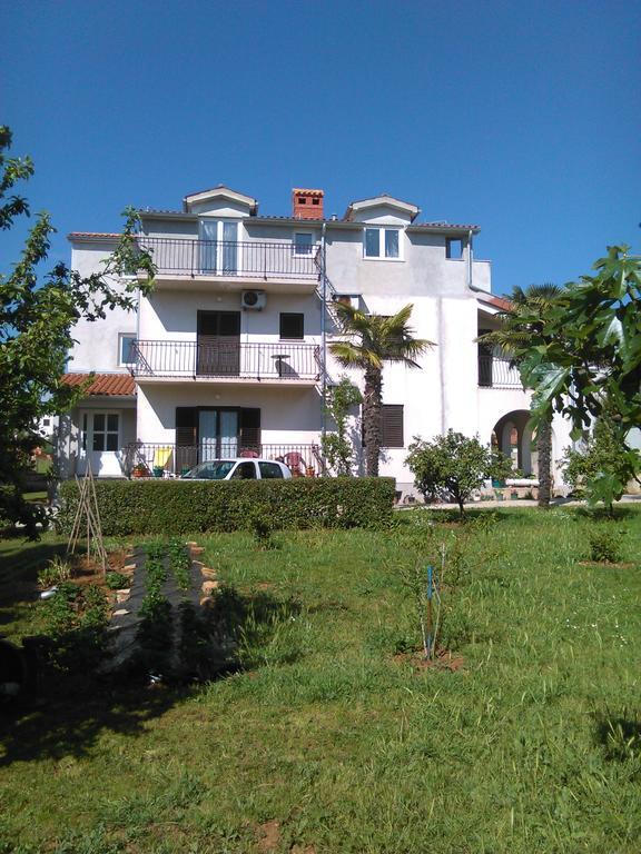 Apartments Zova Medulin Zewnętrze zdjęcie