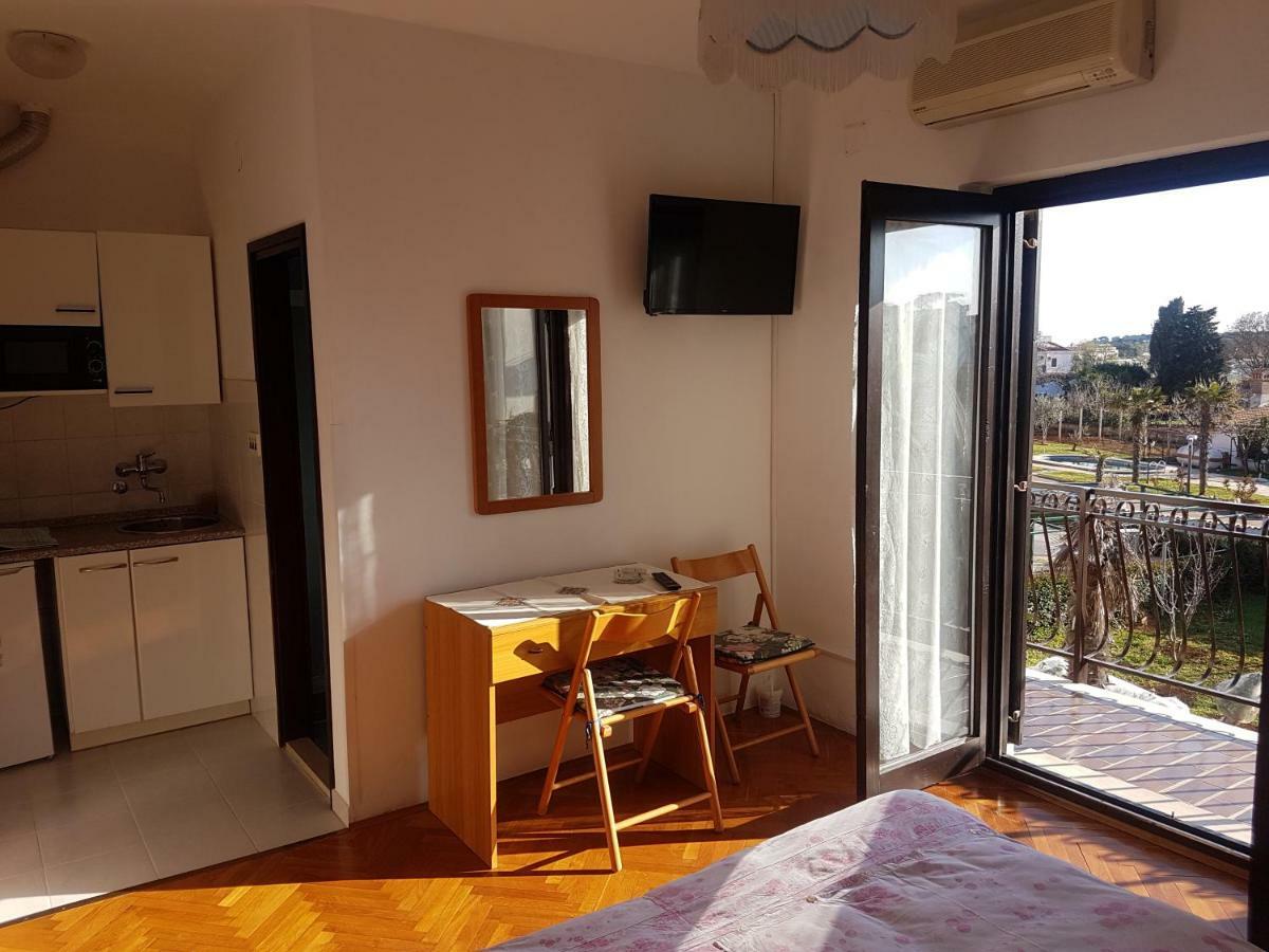Apartments Zova Medulin Zewnętrze zdjęcie